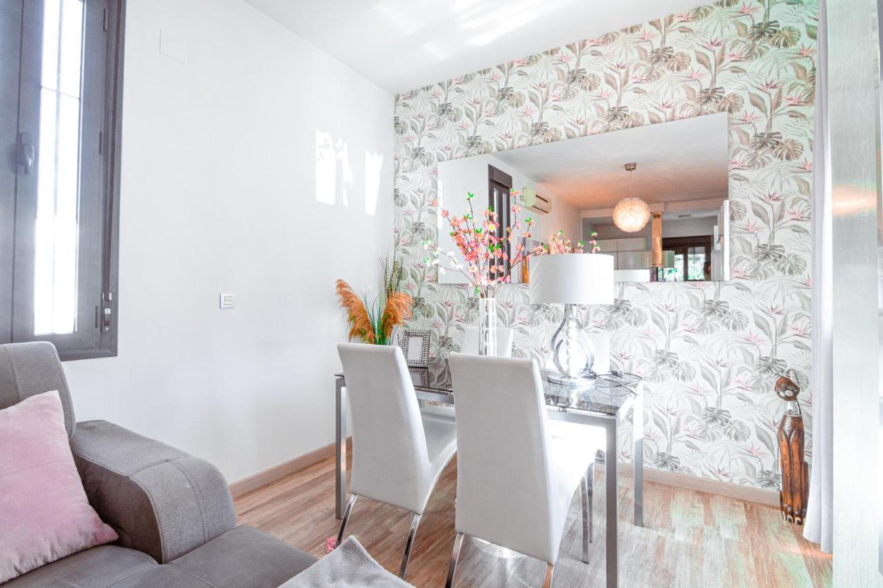 Edomus Gran Plaza Boutique Apartment เซบีญา ภายนอก รูปภาพ
